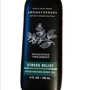 Bath&BodyWorks Stress Relieving Massage Oil w/ Essential Oil. Aromatherapy